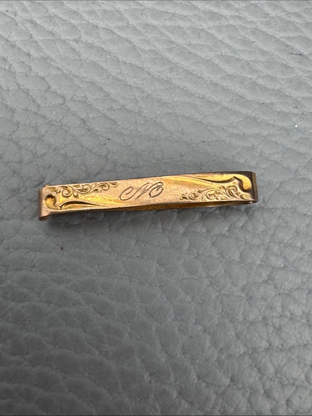 ANTIQUE VICTORIAN 10K GOLD MONOGRAMMED “M” LINGERIE BAR PIN